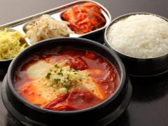韓国か新大久保じゃないと食べられない？お家で出来る定番韓国料理レシピ12選