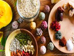 ダイエット中でもOKな、超ヘルシーおやつ「ブリスボール」専門店が初オープン♡