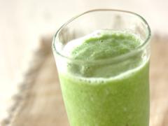 美肌効果◎ビタミンCをおいしく補給「マイルドなゴーヤスムージー」