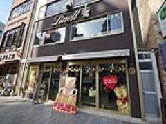 リンツ初のチョコ専門店♡「リンツ ショコラ ブティック」が有楽町マルイにOPEN