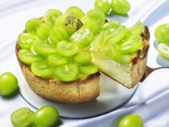 10月は渋皮栗が主役♡パブロから「渋皮栗のモンブランチーズタルト」登場