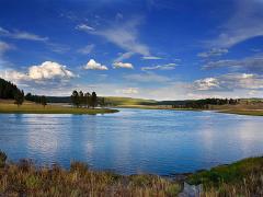 恐怖すら覚える美しさ。USA「イエローストーン国立公園」で365日絶景を味わって！