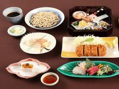 上野でとんかつを頬張る♡下町風情と一緒に味わう絶品グルメ