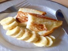 パン/牛乳/砂糖の液に浸して焼くだけ！優しい甘さの超簡単［ミルクトースト］