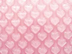 ぐんっと'乙女度'急上昇♡ハートフレームでキラかわネイルが今のキブン