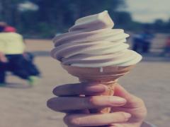 ソフトクリームってなんだか可愛らしい。不思議な味のソフト、食べつくしちゃえ♡