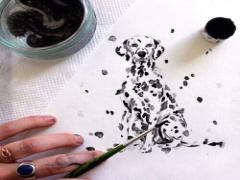 “柄物を甘く”なら絶対コレ。秋冬指名率No.1のダルメシアンネイル