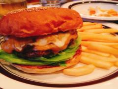 行列ができるほどの人気！原宿の絶品ハンバーガーは食べなきゃ損