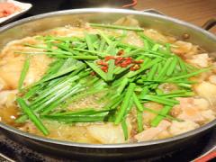 博多観光でもつ鍋を堪能。地元民からも愛される人気店を調査！