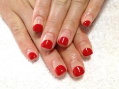 お家で簡単サロン級な仕上がりに。セルフネイルでこだわりの手元作り