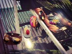 レトロなかわいさから抜け出せない。ゴールドを取り入れたヴィンテージネイルのすすめ