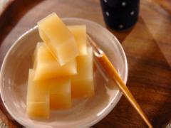 しっとり秋の和スイーツ 「リンゴの水ようかん」