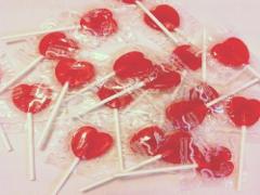 トキメキ指数120%♡指先からラブい女になるハートホロネイル15選