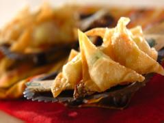 ポテトサラダを美味しくリメイク！ 「ポテサラサモサ」