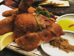 大都会新宿のバーといえばココ！人気のお店でほろ酔い気分を満喫♩