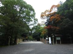 新たな1年はここからスタート。初詣はお伊勢さんでお馴染み伊勢神宮へ