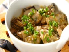 濃厚な旨みがたまらない！ 「カキのガーリックオイル焼き」