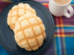 話題のスイーツ！ホットケーキミックスで簡単手作り「メロンパンの皮クッキー」