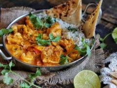 クセになるあの味とスパイスの最強コラボ。パクチーカレーが食べられるお店4選