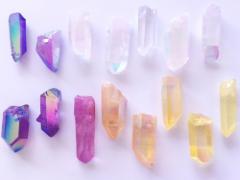 お洒落さんが注目する宝石ネイル。抜群なインパクトがじわじわ話題