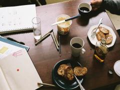 くすっと笑える世界観が作りたい。シュールな写真が撮れる東京のコーヒーショップ