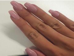 よくばりさん必見。かわいいをたくさん詰め込めるちぐはぐネイルに夢中