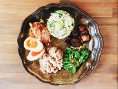 熱々ごはんにたっぷりと。twitter発「#無限ピーマン」レシピ