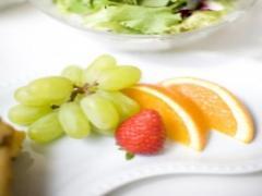 フルーツを食べるならいつがいい？朝昼晩、食前食後で大きな差があった！