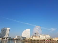 ロケーション抜群！みなとみらいの人気カフェでティータイム