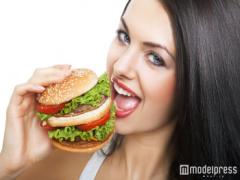 どうしても我慢できない…間食を防ぐ方法5つ