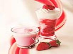 苺好きにはたまらない！カフェ・ド・クリエ、見た目も華やかなソルベージュ苺ミルク＆ラ