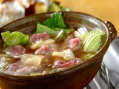 とろ～りチーズ × 和風だしが美味！ 豚肉と白菜のチーズ鍋