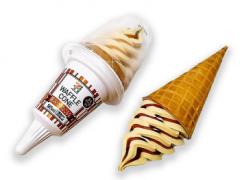 セブン、「黒みつきなこもち」の和風ソフトクリーム登場