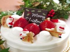 米粉で作る、もっちりヘルシーなグルテンフリーのクリスマスケーキ