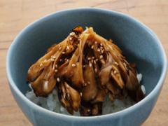 マイタケの香りを楽しむ「マイタケのきんぴらのっけ」