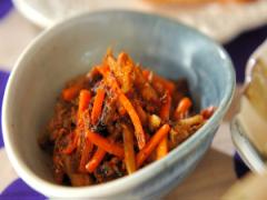 時短＆節約が叶う！ サバ缶とゴボウの炒め物