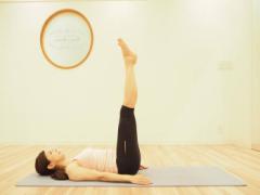 美しい腹筋ラインをつくる！かたい腹筋よりも「しなやかなお腹」に