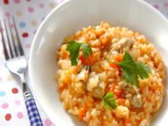 トマトベースだから子どもも食べやすい！ カキのトマトリゾット