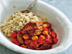 栄養バランスに優れた超・美容食！ラムのトマト煮とキヌア