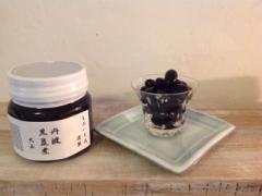 甘さと塩気の神バランス！最高級黒豆がゴロゴロ入った豆大福など「しろいくろ」の和スイ