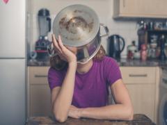 【いくらヘルシーでもダメ】ダイエット中あるある。こんな食べ過ぎに要注意！