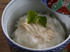 寒い日には熱々の蒸ものでほっと一息「かぶら蒸し丼」