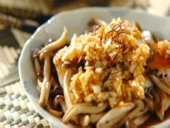 特製甘酢ネギソースをたっぷりかけて！ やみつきになる、ブリのユーリンチー