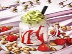 “ピスタチオ”と“いちご”の春ドリンク！PABLO(パブロ)から2種のスムージー到着！