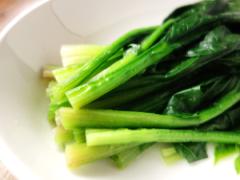 「たっぷりのお湯」にはワケがある！ 青菜の栄養を逃さないコツ
