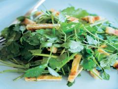 冷え・美肌・デトックス効果◎！ 栄養豊富な「せり」を使った簡単サラダ♪