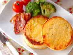 外はカリッと香ばしい！ チーズフレンチトースト