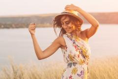 タプタプ二の腕よ、さようなら！隙間時間にぴったりの自重エクササイズ