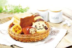 キュートなラスカル型の焼き立てパンを楽しめる『Rascal Bakery by CHARABRED(ラスカルベーカリー