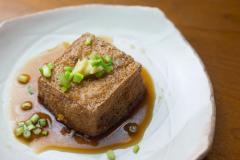 「厚揚げ」は意外にダイエット食！ガッツリ食べられる満足おかず♪